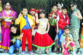 DANCE WAR: Children get ready to take part in the ‘Battle of Dance’ competition at Nehru Sidhant Kendra in Ludhiana