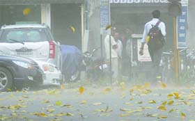Weather woes: A dust storm forced Ludhiana residents to stay indoors with only a few daring to venture out on Sunday