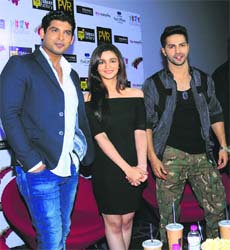 Team up: (L-R) Siddharth Shukla, Alia Bhatt and Varun Dhawan Photo: Pradeep Tewari