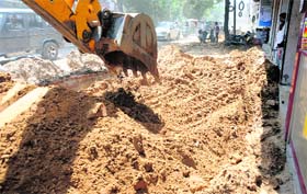 Construction on at the main Hambran-KVM road in Ludhiana