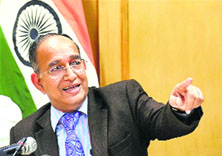 Chief Election Commissioner VS Sampath at a press conference in New Delhi on Friday.