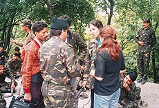 Anchor Malini Sharma with Army men