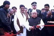 Haryana Governor Mr. Mahabir Prasad along with Mr. Shashi Pal Mehta, Industrial Minister, Haryana (left) at the Inaugural ceremony of a Industrial Trade fair in Faridabad today . 