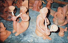 The innovative genius of Des Raj is amply reflected in these hookah smokers