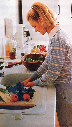 Diets which consist of 750 calories or less in a day rarely work