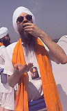 A Sikh devotee from the USA 