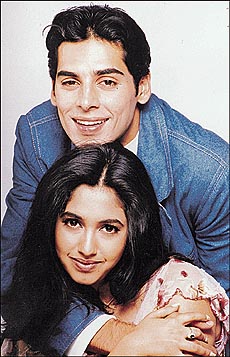 Rinke Khanna with Siddhant in Pyaar Mein Kabhi Kabhi