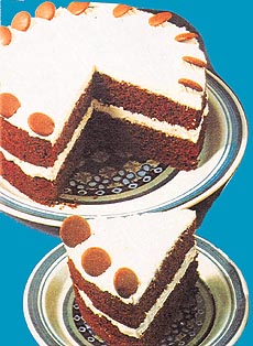 These cakes make mouth-watering desserts.