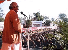 Union Defence Minister George Fernandes addressing a "sainik sammelan" in Bhopal on Sunday
