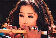 Manisha Koirala in 'Kachche Dhaage'