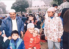 Children exchange greetings