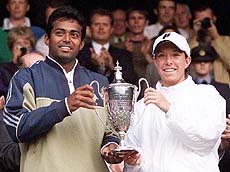 Leander Paes and his mixed doubles partner Lisa Raymond
