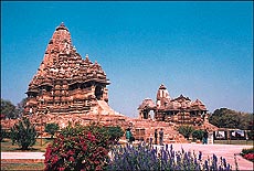 The film delves deep into analysis of temple architecture 
