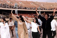 Film stars Vinod Khanna with Prity Zinta, Shilpa Shetty and others arriving at the benefit football match between film stars XI and cricketers XI organised for the families of the soldiers killed in Kargil, at Jawaharlal Nehru statidumk in New Delhi on Sunday