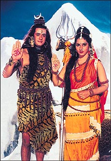 Yashodan, Gayatri in Om Namah Shivay