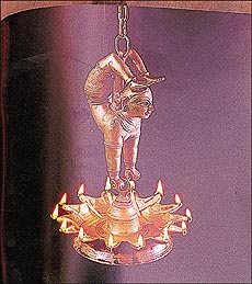 A lamp from Maharashtra (18th century)