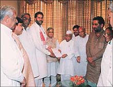 BJP MLAs led by party leader Ram Bilas Sharma, accompanied by Vice-President of the BJP, Mr Krishan Lal Sharma, hand over the letter of withdrawal of support from the Bansi Lal government to the Haryana Governor in Chandigarh on Tuesday