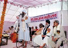 A joint function organised by the Khalsa Panth, Sanatan Dharm Sabha and The Arya Samaj 