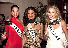 Delegates participating in the 1999 Miss Universe Pageant