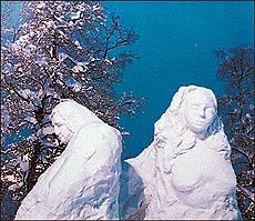 Hard ice statues in the hotel are the centre of attraction for tourists