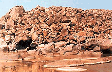 Tungbhadra, granite islands and tumbled rock piles