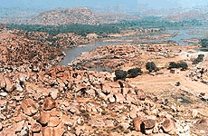 A rock-strewn country: Tungbhadra and Anegundi