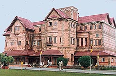 Amar Palace Museum and Library is the first of its kind not only in northern India but also in the entire country