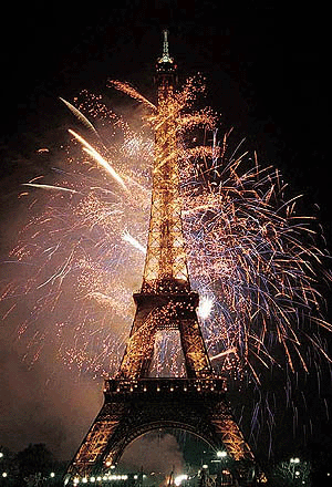 Millennium celebrations at Eiffel Tower in Paris