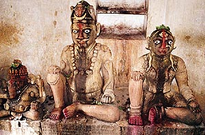 Idols of Shankar, Parvati and Ganesh at Bateshwar