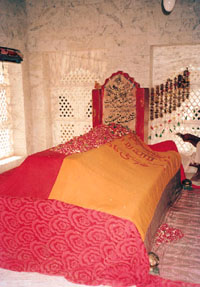 The tomb of Shah Hussain in Lahore
