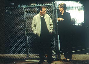 Annette Bening and Kevin spacey in American Beauty