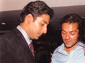 Bobby, Abhishek at the Hum To Mohabbat Karega bash
