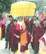 The 11th Panchen Lama Erdeni Losang Qamba Lhunzhub Qoigijabu arrives at the China Advanced Institute of Tibetan Buddism to attend a mass gathering in Beijing on Thursday. The gathering was to mark ‘‘Propitious Day’’, when Sakyamuni attained enlightment and immortality