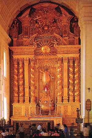 Church of Bom Jesus houses the body of St. Francis Xavier, the patron saint of Goa