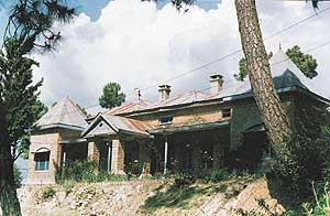Rushdies ancestral home, Anees Villa, in Solan  Photo by the writer