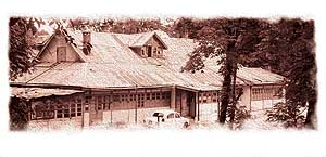 A view of the Art School when it was shifted to Shimla after Partition.