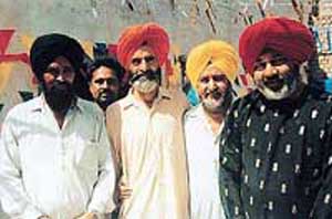 Singhparivar@jallandar.com ..Punjabi teenage tale