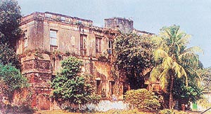 The 250-year-old Clive House near Calcutta