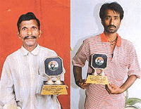 Satyan Sahni and Rutal Mahato, two of the four divers who have been awaiting the promised cash prizes and government jobs for the past four years.