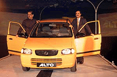 Union Heavy Industries and Public Enterprises Minister Manohar Joshi and Managing Director of Maruti Udyog Limited Jagdish Thakkar