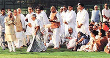 President K.R. Narayanan, Congress President Sonia Gandhi and Delhi Chief Minister Sheila Dikshit at Shakti Sthal to pay tributes to former Prime Minister Indira Gandhi on her death anniversary on Tuesday