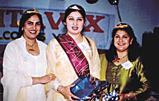 Basant Queen Sandeep Oberoi, flanked by Malvinder Kaur and Karuna Singh, first and second runners-up during the Basant Queen Contest, organised by the Niharika Ladies Club in Ludhiana