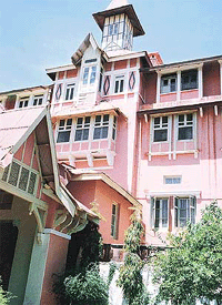 Alwar house