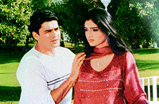 Scene from Tu Naseeb Hai Kisi Aur Ka: Family drama