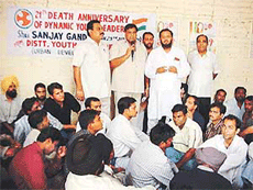 The DCC president, Mr Surinder Dawar, addresses a function organised to commemorate the 21st death anniversary of Sanjay Gandhi in Ludhiana on Saturday.