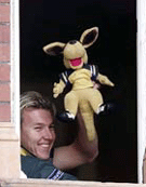 Australia's Brett Lee waves to the crowd after beating Pakistan at Lords cricket ground on Saturday.