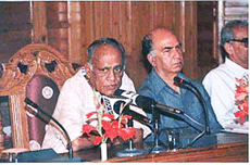 Mr. J.Krishanamurti BJP National chief during the press conference at Shimla. 