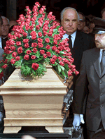 Former German Chancellor Helmut Kohl follows the coffin of his wife Hannelore after a memorial service in Speyer on Wednesday. 