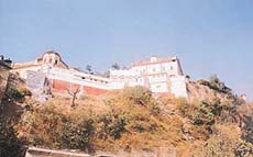 Arki Palace