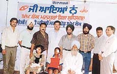 Children who received the eyes of Nitika, 11-year-old girl who died in an accident.